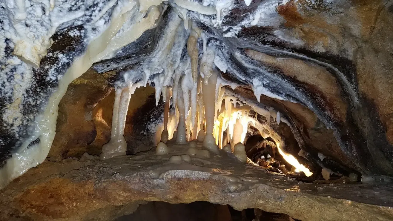 Ohio Caverns