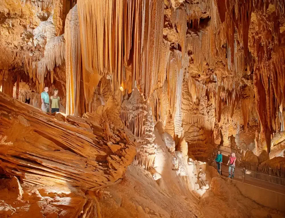 Luray Caverns